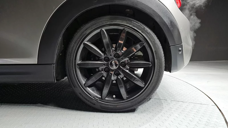 MINI Cooper Convertible