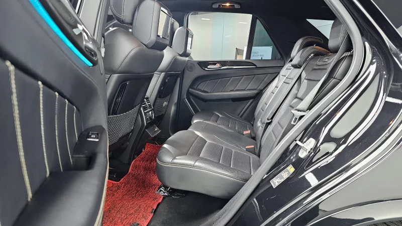 Mercedes-Benz GLE-Class