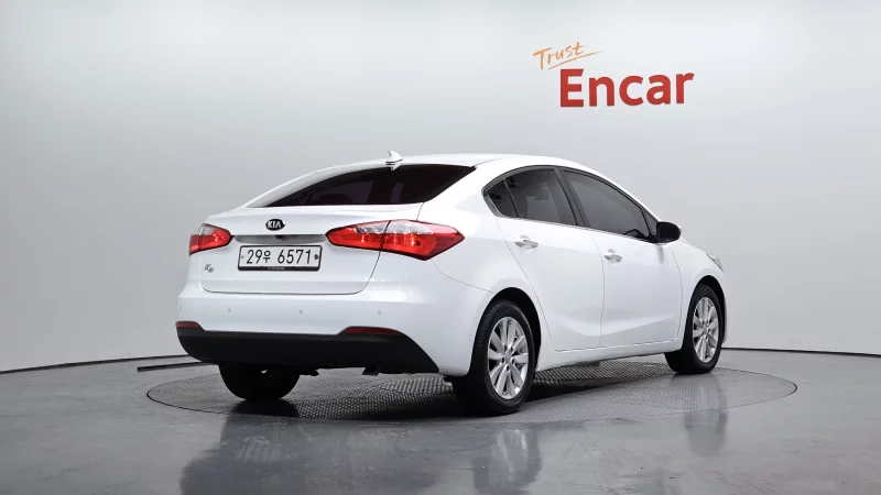 Kia K3