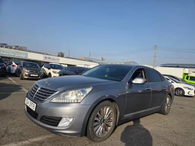 Hyundai Equus