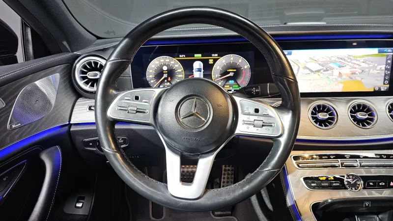 Mercedes-Benz CLS-Class