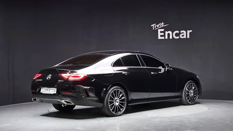 Mercedes-Benz CLS-Class