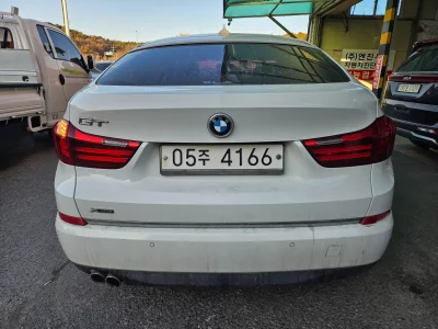 BMW 5-Series Gran Turismo