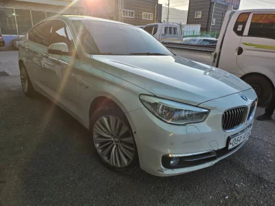 BMW 5-Series Gran Turismo