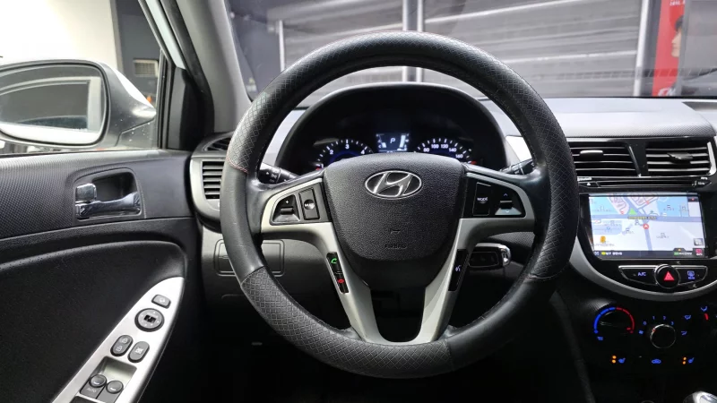 Hyundai Accent