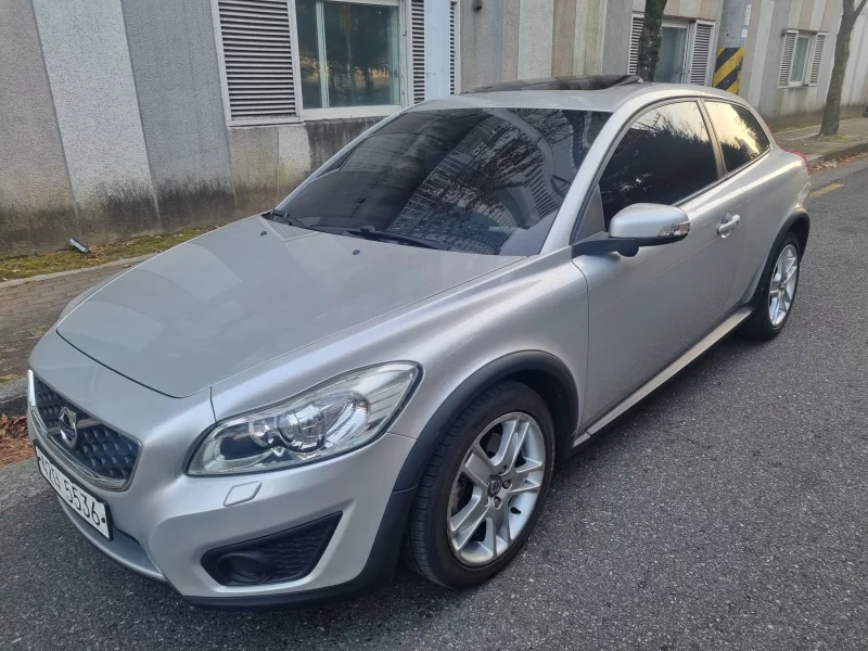 Volvo C30