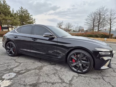 Genesis G70