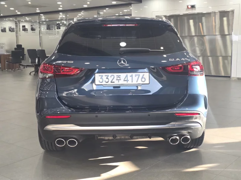 Mercedes-Benz GLA-Class