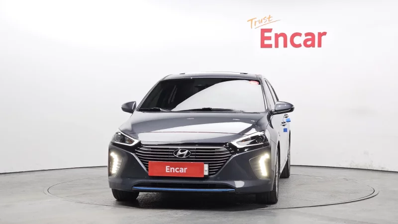 Hyundai Ioniq