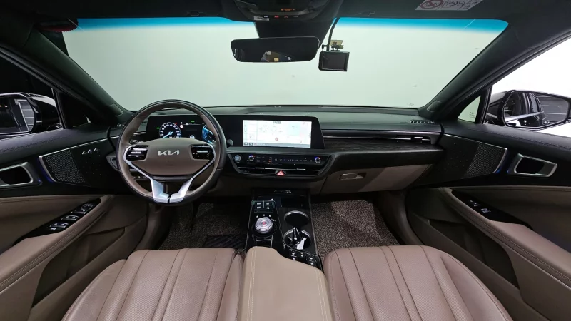 Kia K8