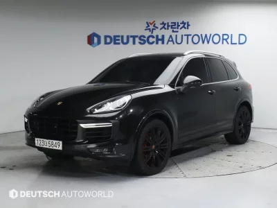 Porsche CAYENNE