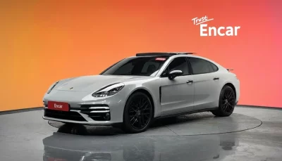 Porsche PANAMERA 2021