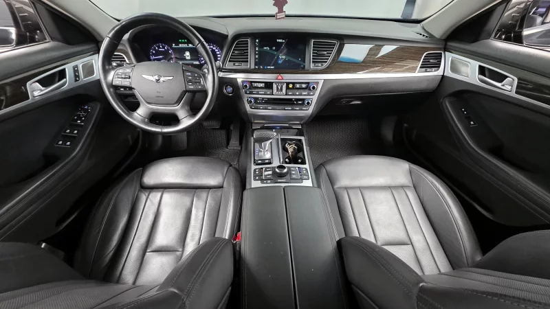 Genesis G80