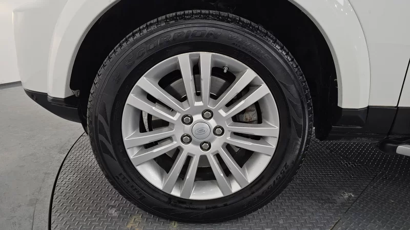 Land Rover DISCOVERY