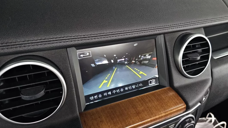 Land Rover DISCOVERY