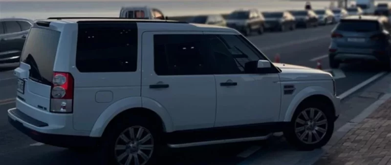 Land Rover DISCOVERY