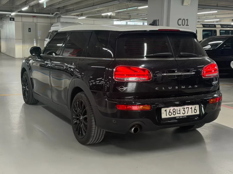 MINI Clubman