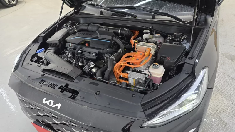Kia K8