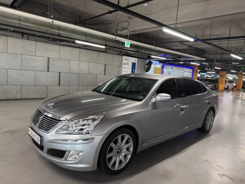Hyundai Equus
