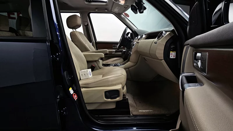 Land Rover DISCOVERY