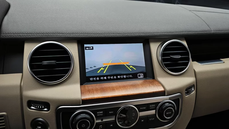 Land Rover DISCOVERY