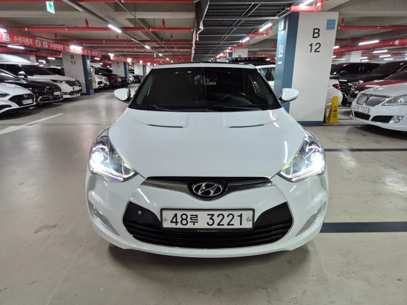 Hyundai Veloster