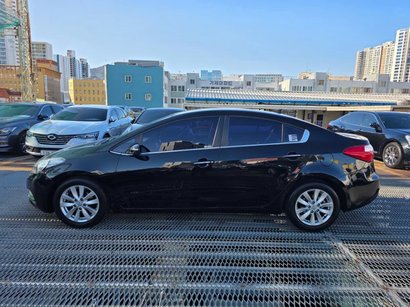 Kia K3