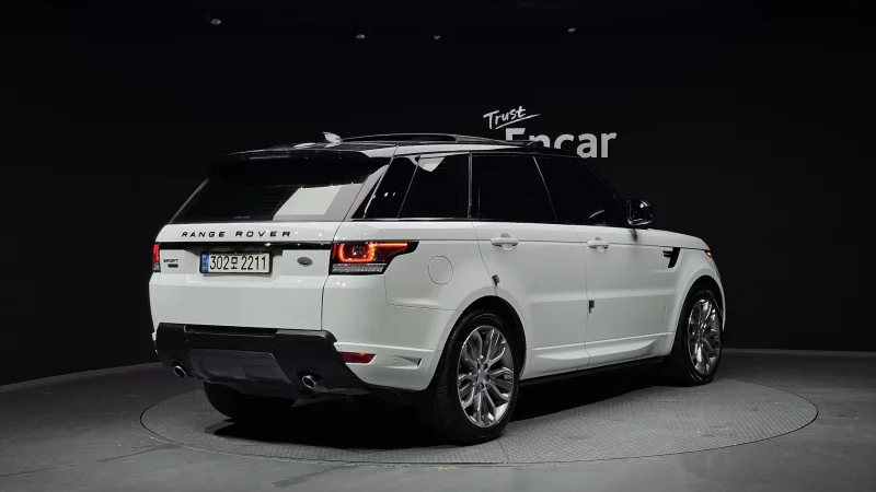 Land Rover RANGE ROVER SPORT