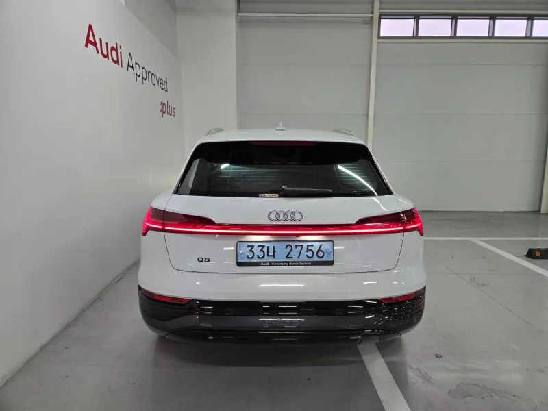 Audi Q8 E-TRON