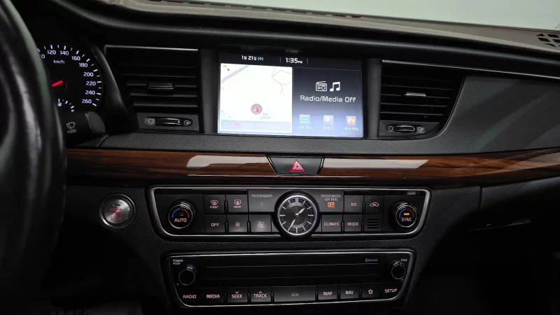 Kia K7