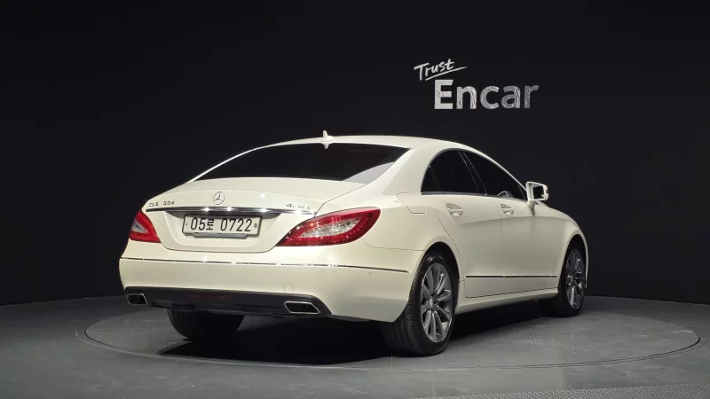 Mercedes-Benz CLS-Class