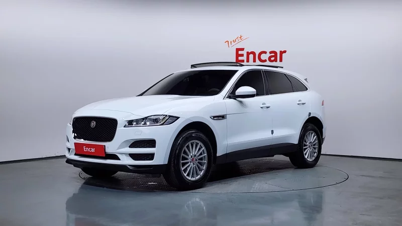 Jaguar F-PACE