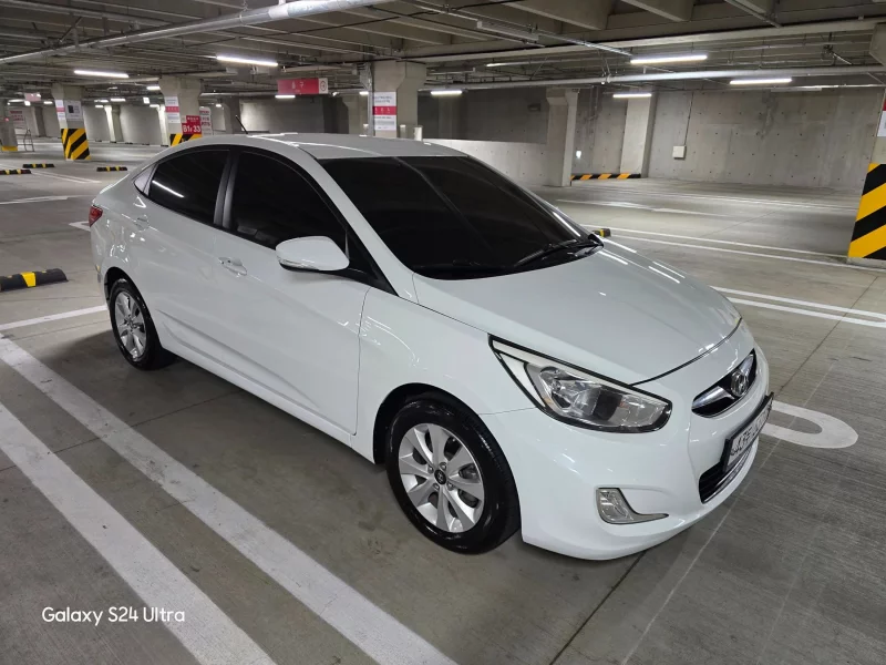 Hyundai Accent