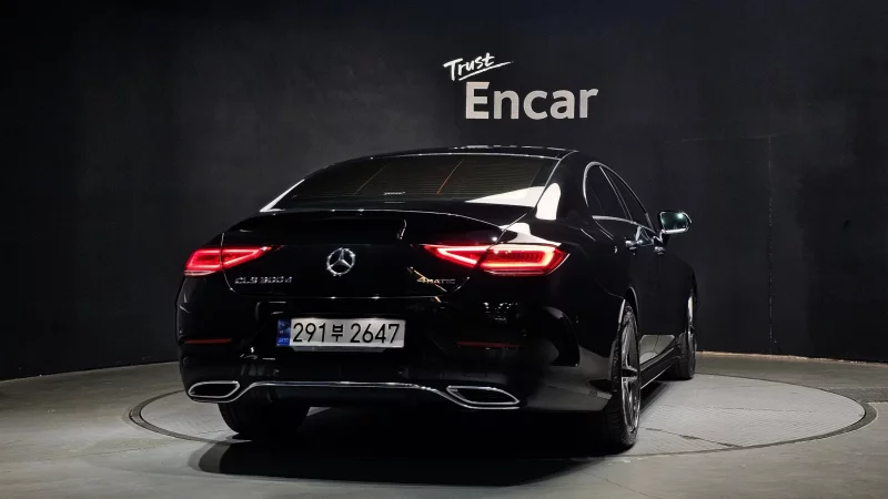 Mercedes-Benz CLS-Class