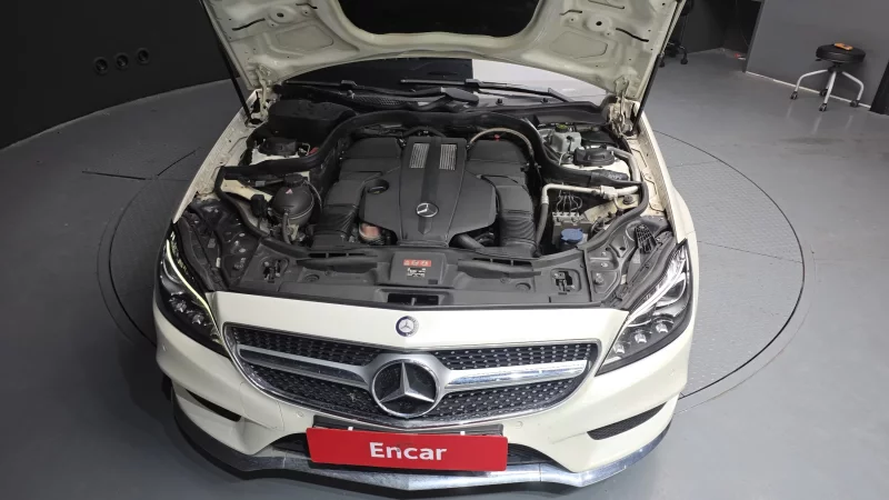Mercedes-Benz CLS-Class