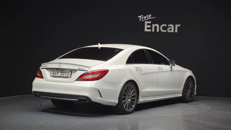 Mercedes-Benz CLS-Class