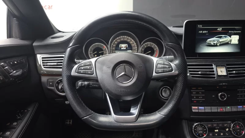 Mercedes-Benz CLS-Class