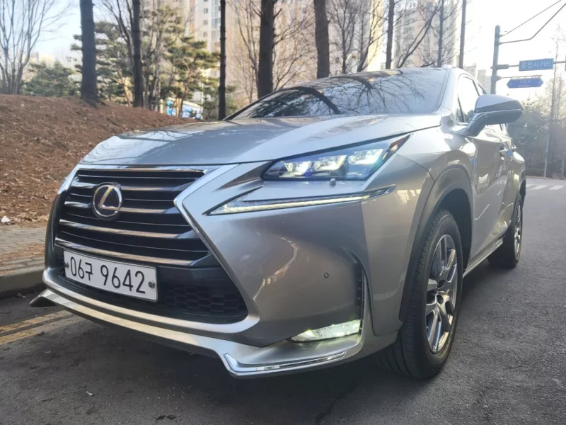 Lexus NX
