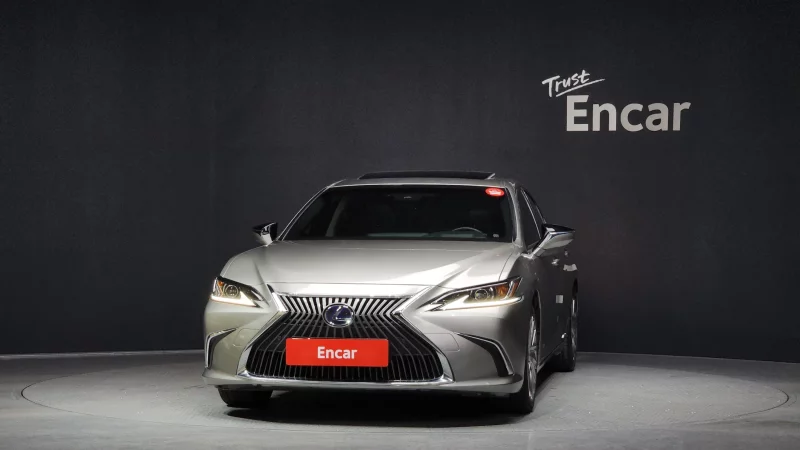 Lexus ES300h