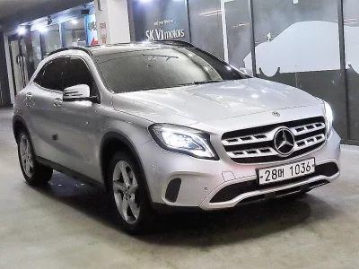 Mercedes-Benz GLA-Class