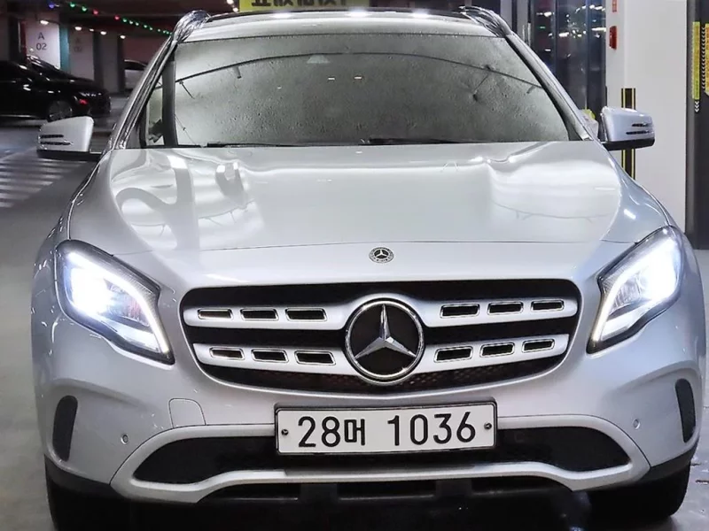 Mercedes-Benz GLA-Class