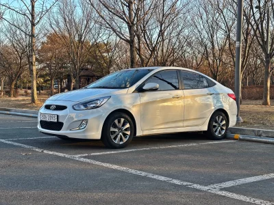 Hyundai Accent