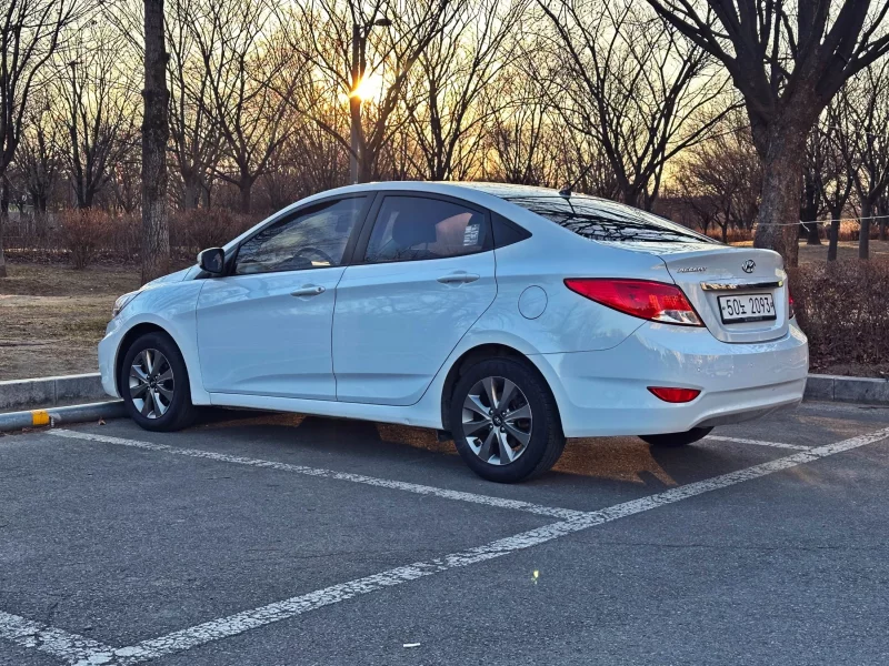 Hyundai Accent