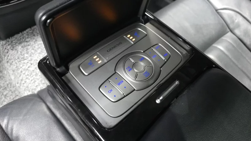 Hyundai Genesis