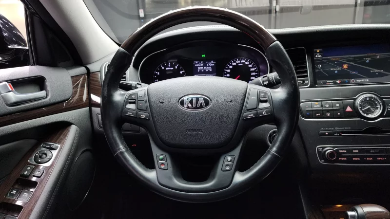 Kia K7