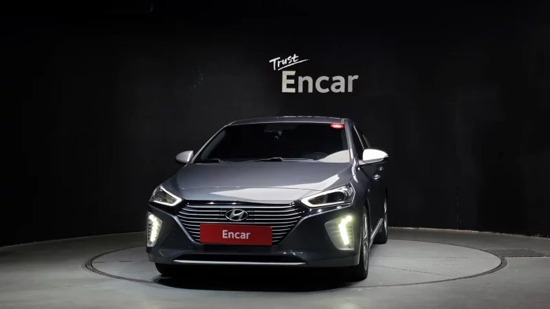Hyundai Ioniq