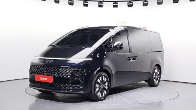 Hyundai Staria
