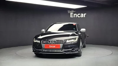 Audi S7