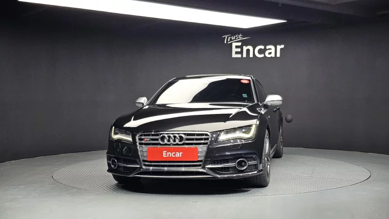 Audi S7