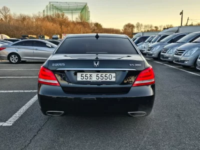 Hyundai Equus